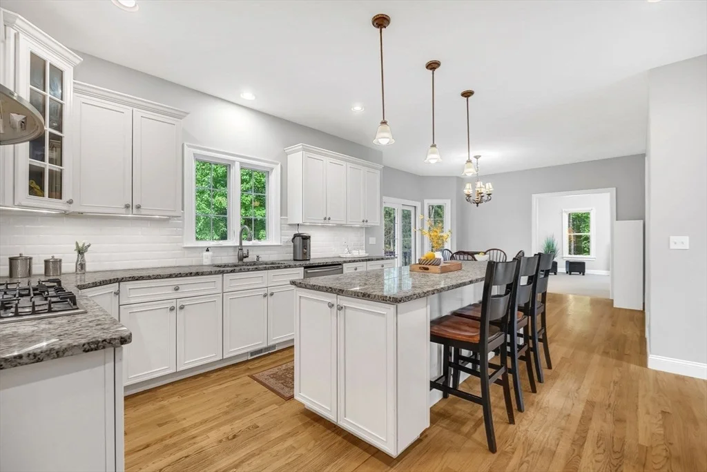 Photo of 1125 Burroughs Rd