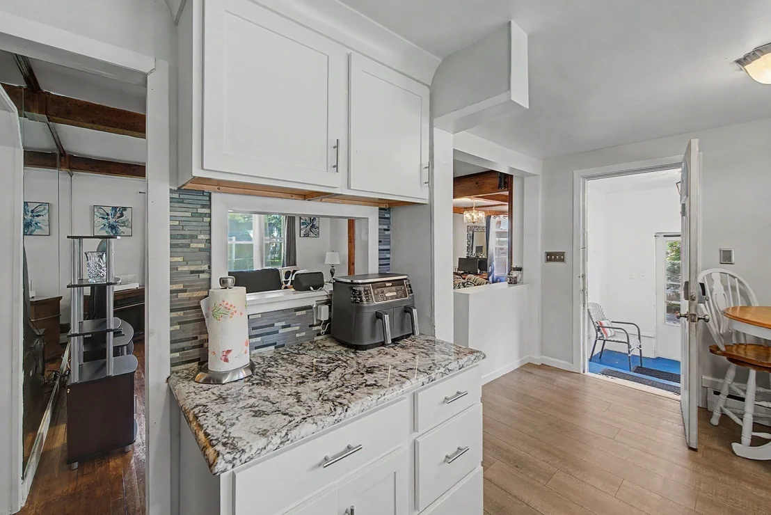Photo of 369 Breckwood Blvd