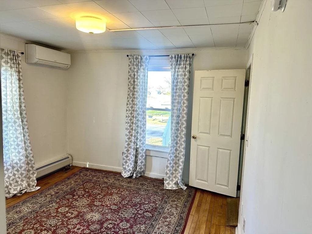 Photo of 41 Old Ferry Rd