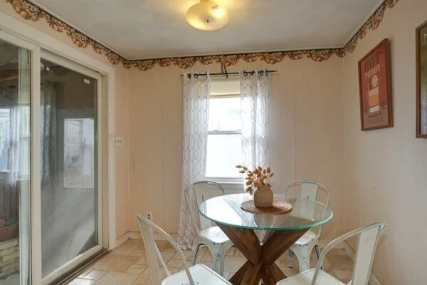 Photo of 42 Lantern Ln