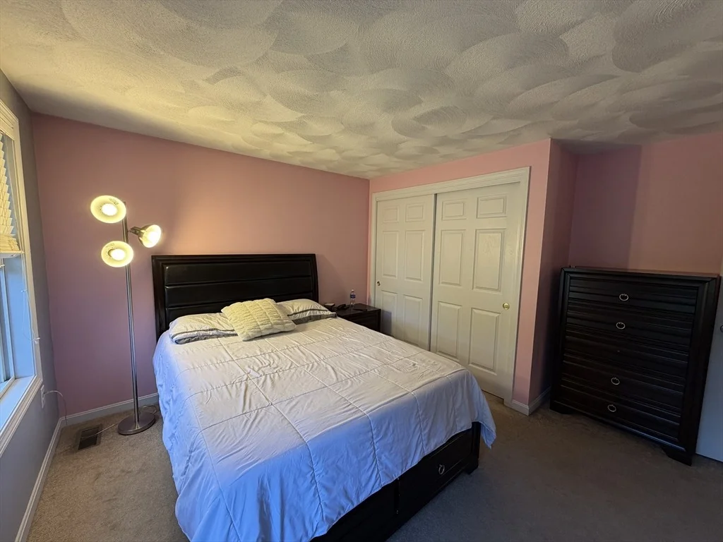 Photo of 25 Winston Cir
