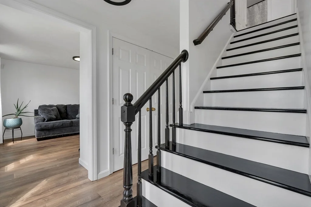 Photo of 6 Fleuette Drive