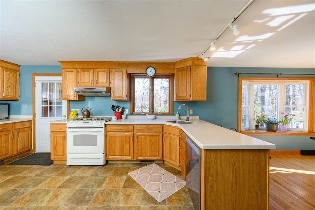 Photo of 353 Birchbark Drive