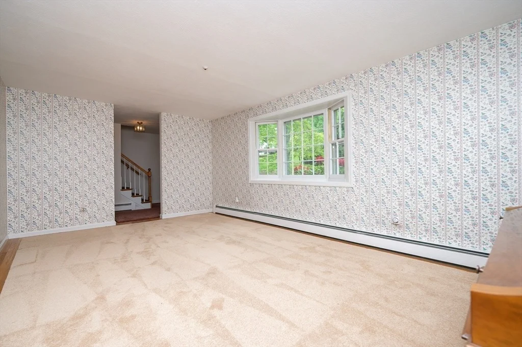 Photo of 69 Stonybrook Dr