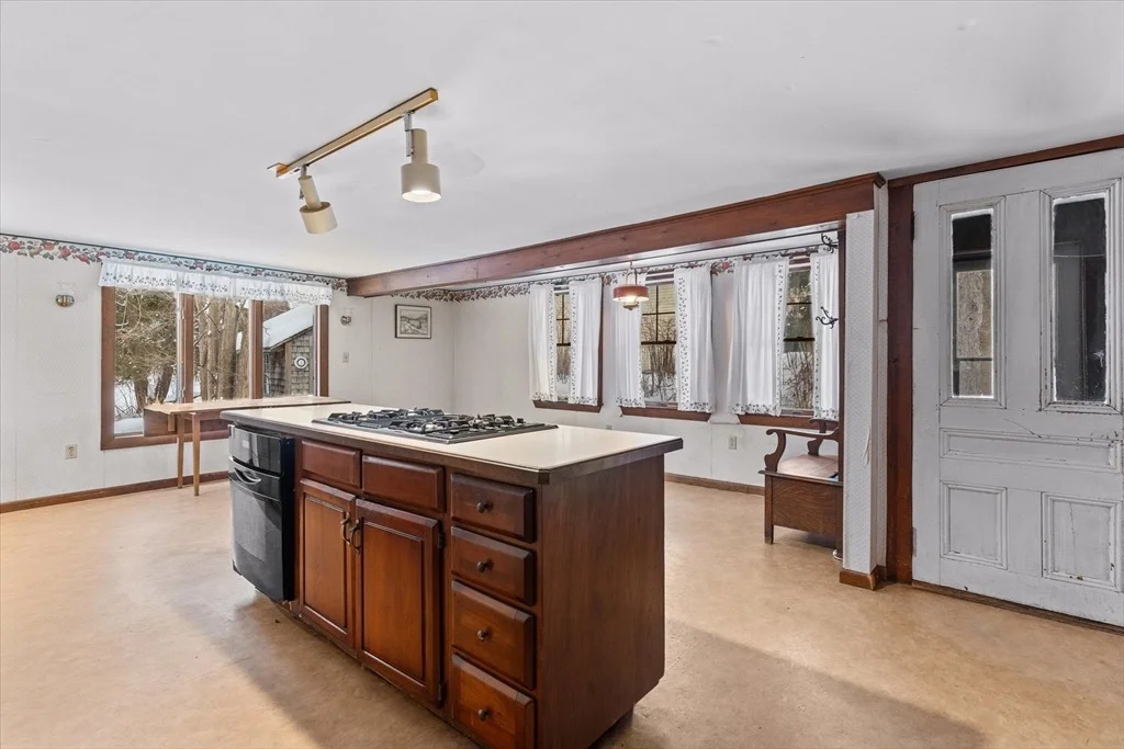 Photo of 146 Elm St