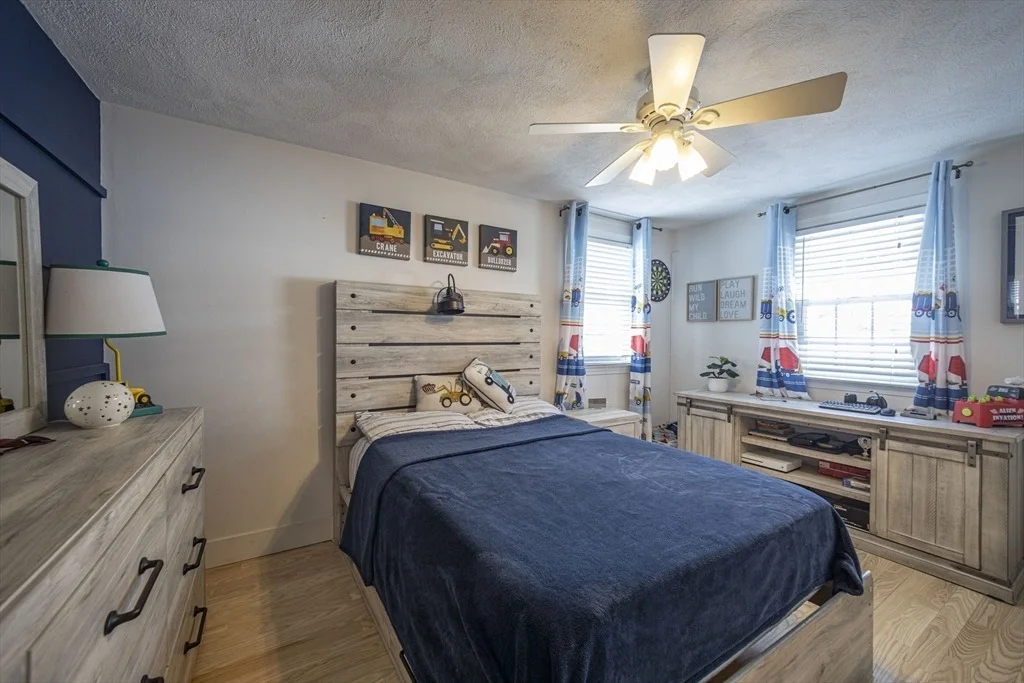 Photo of 31 Johnson Cir