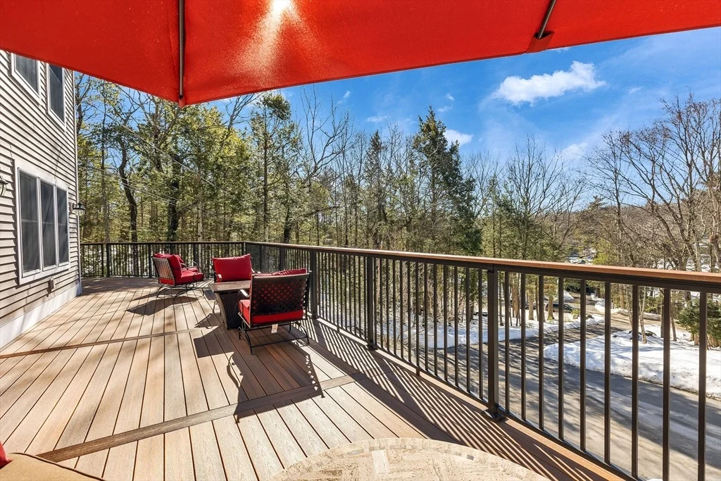 Photo of 44 Lakeview Drive