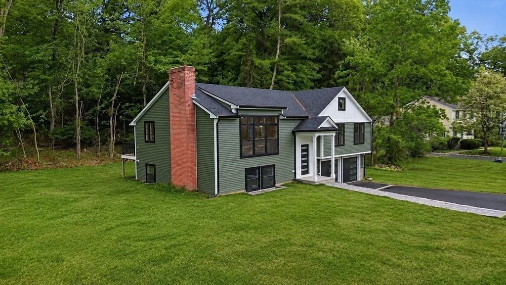 Photo of 11 Bromfield Road
