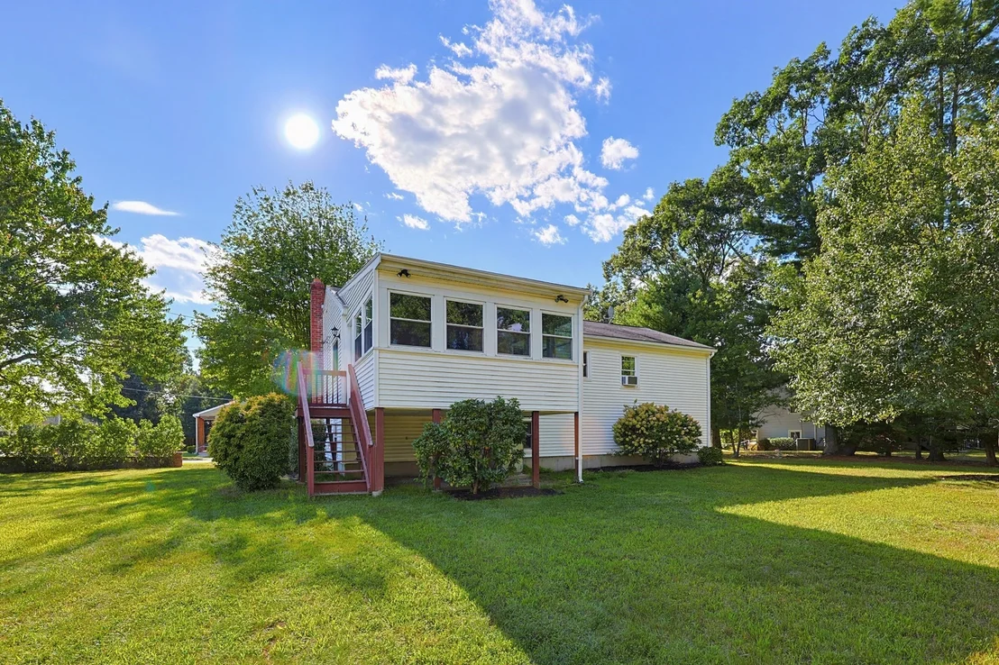 Photo of 1 Garrison Dr