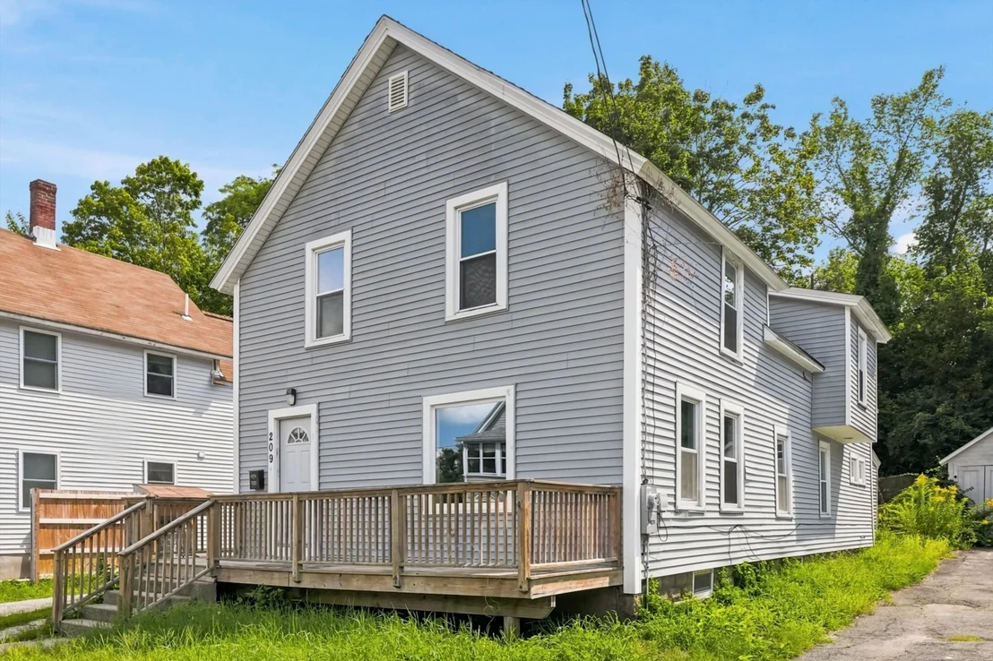 Photo of 209 South St