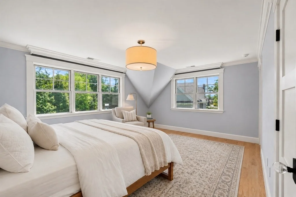 Photo of 45 Whitehall Cir