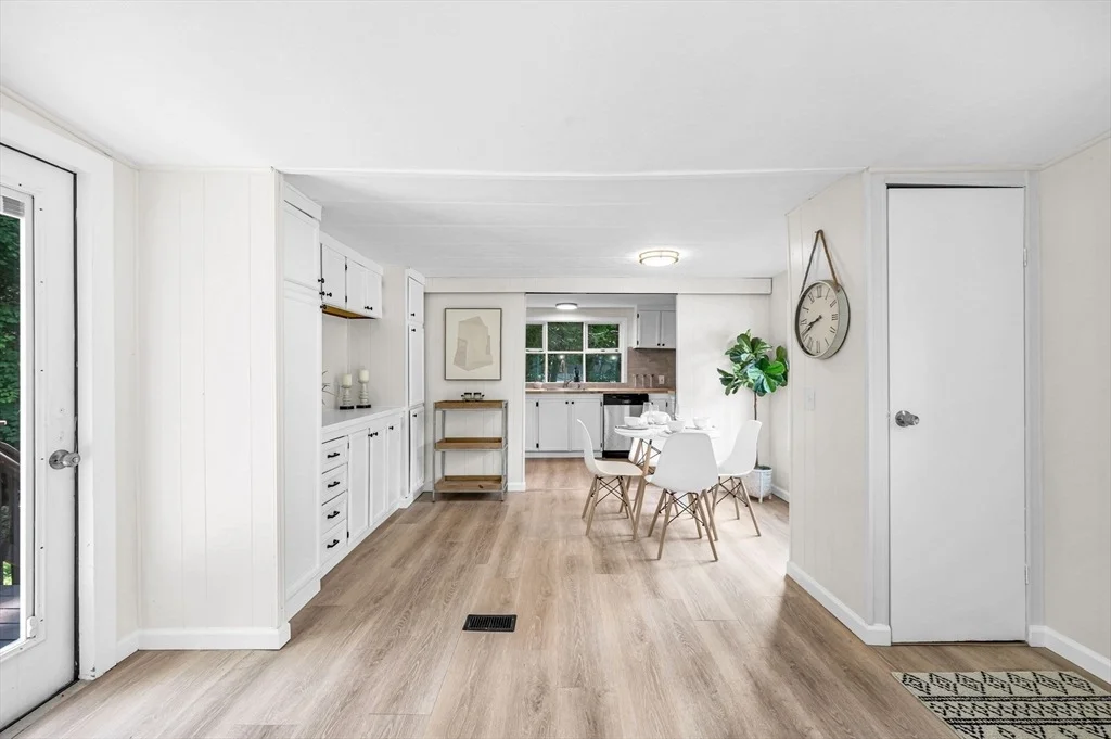 Photo of 67 Willow