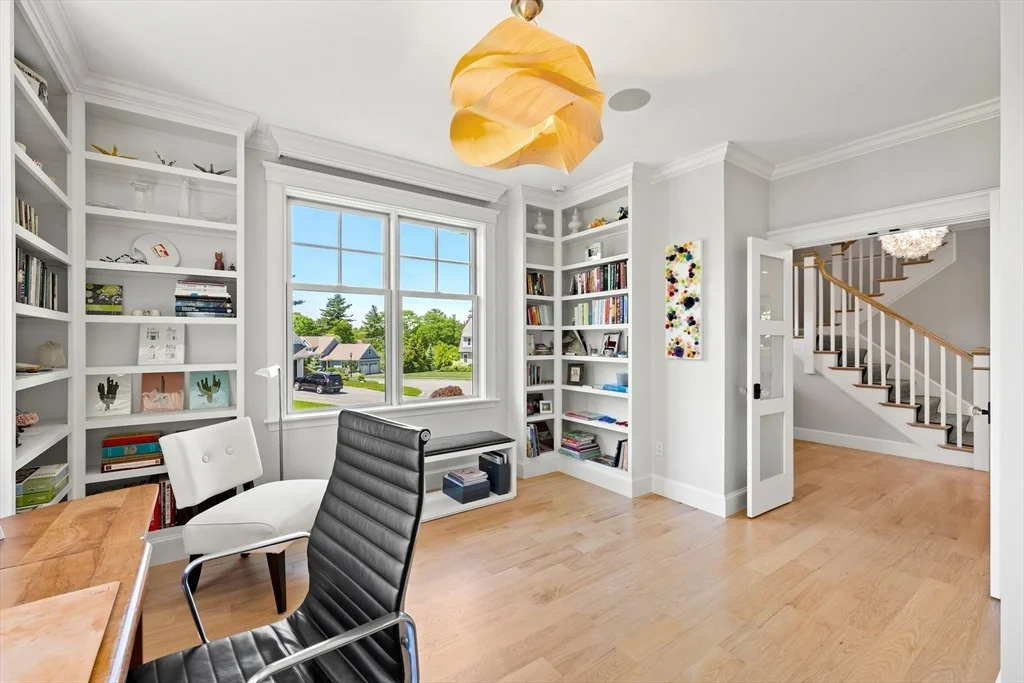 Photo of 45 Whitehall Cir