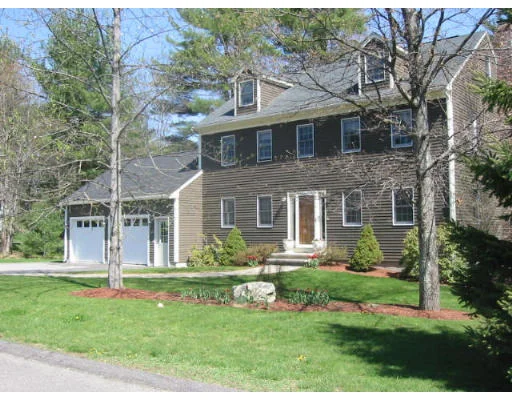 Photo of 2 Eagle Lane