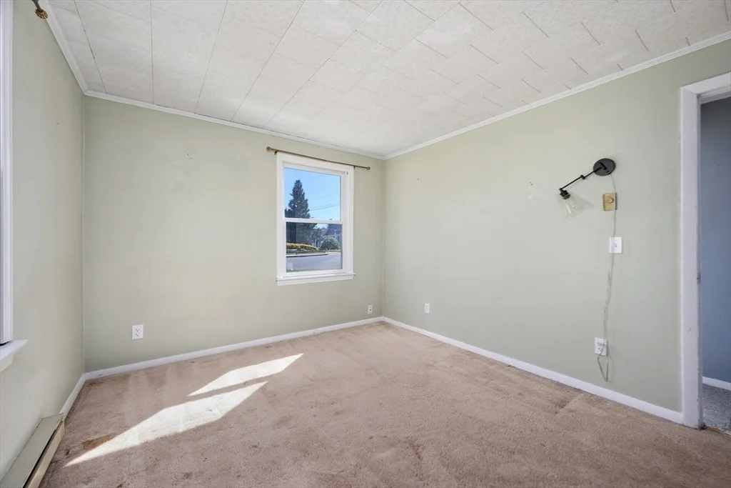 Photo of 107 Knott Ave