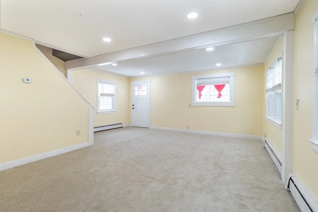 Photo of 8 Putnam Street