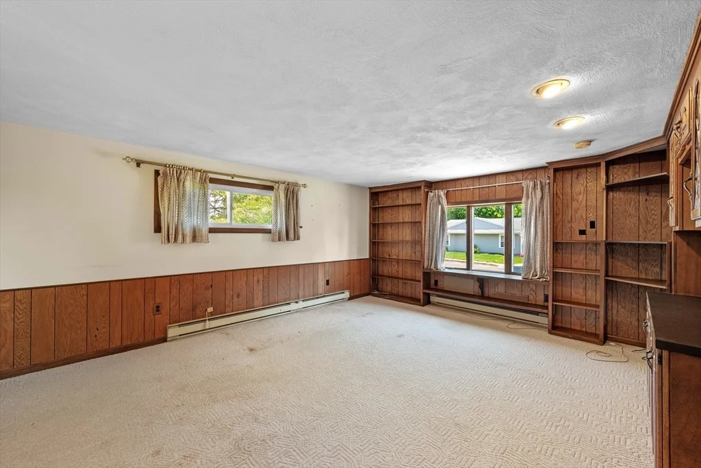 Photo of 64 Amherst Rd