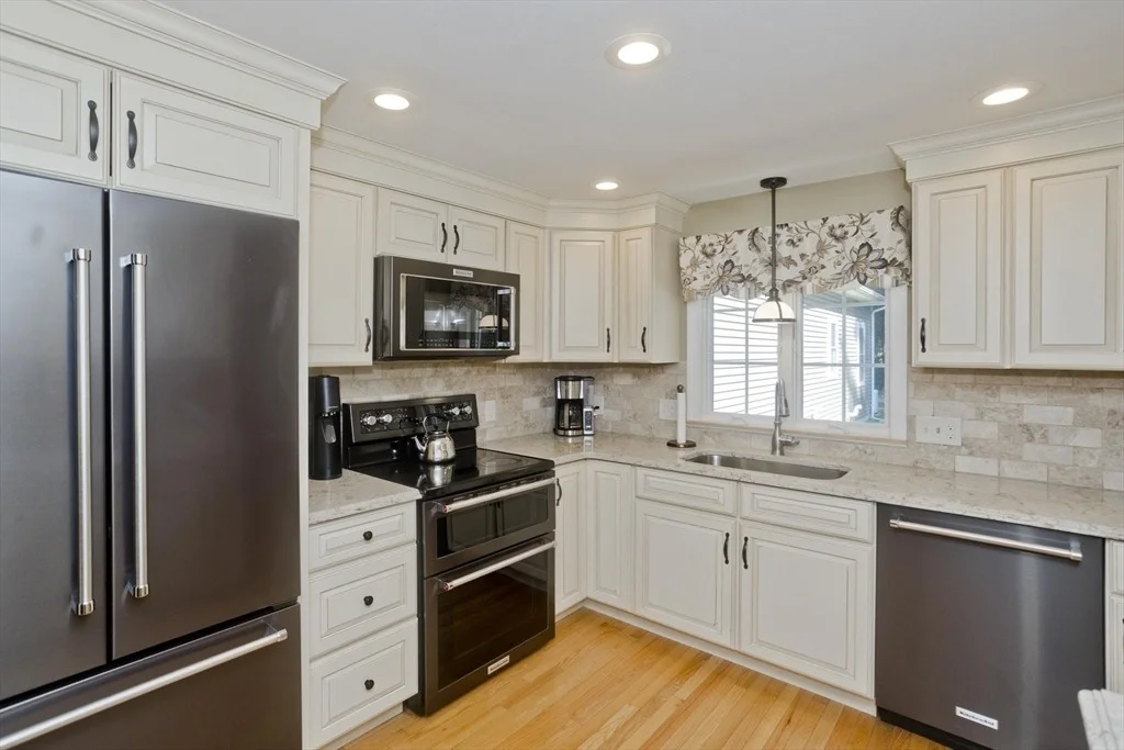 Photo of 6 Joan St