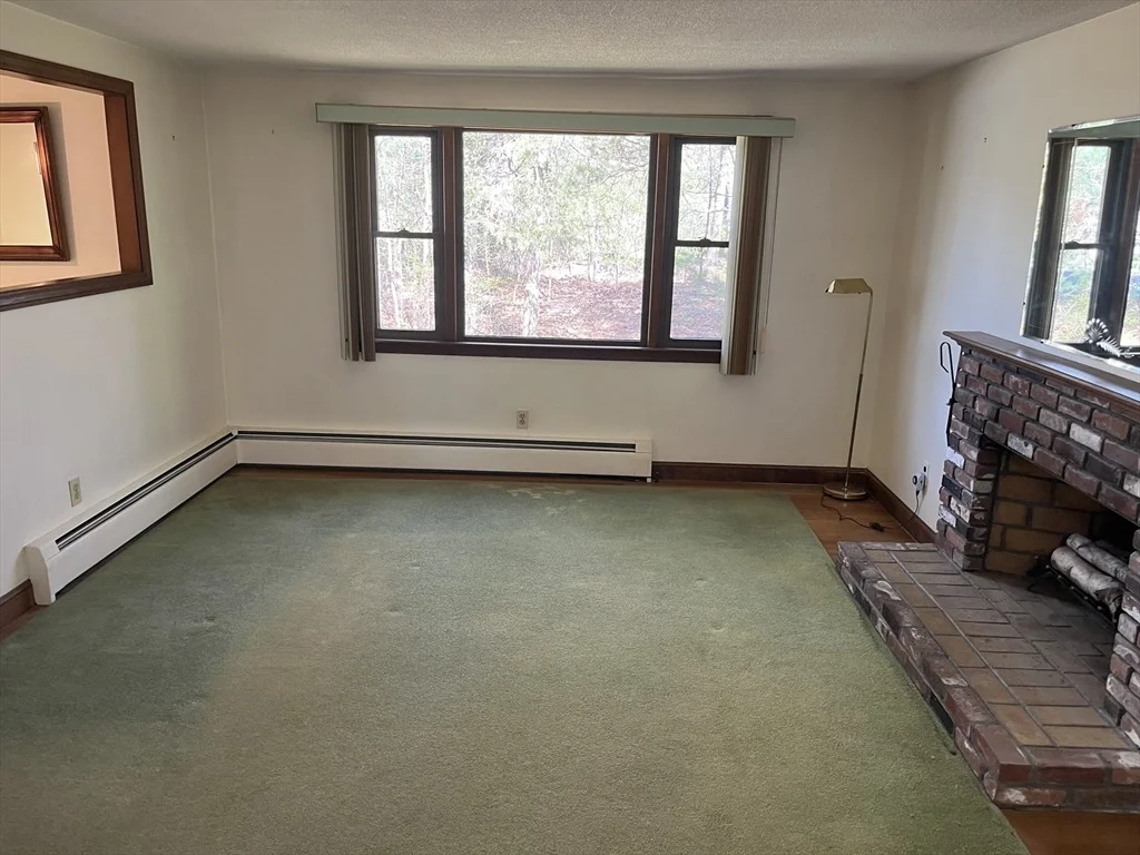 Photo of 291 Ware Street