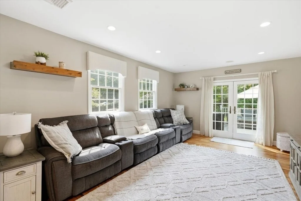 Photo of 31 Rayfield Rd