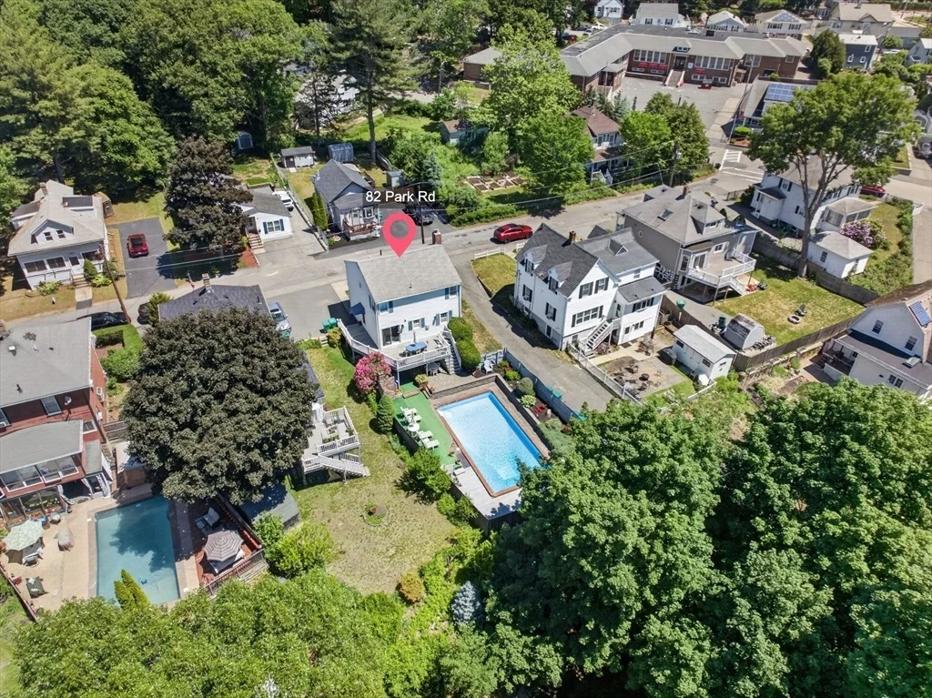 Photo of 82 Park Rd