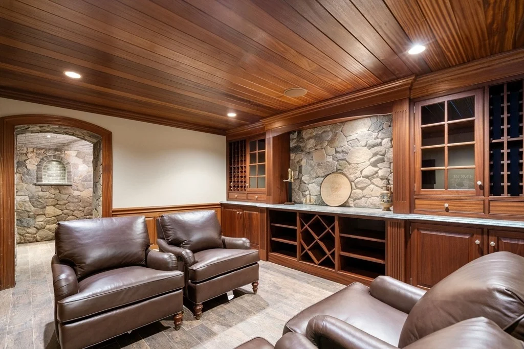 Photo of 50 Oxbow Rd