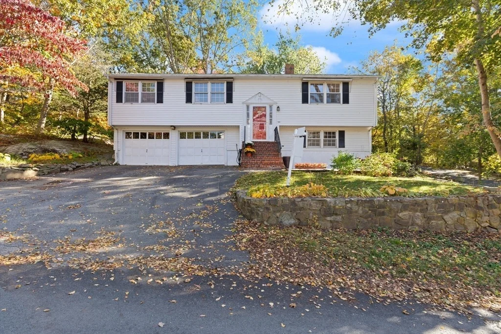Photo of 109 Riverview Rd