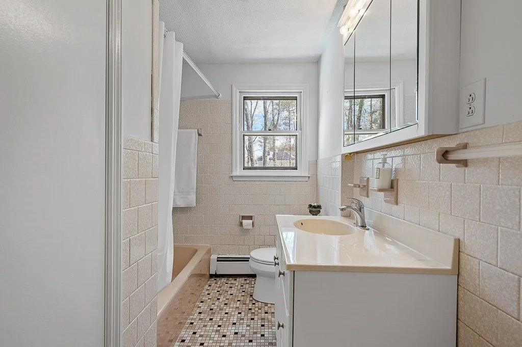 Photo of 98 Sunset Drive