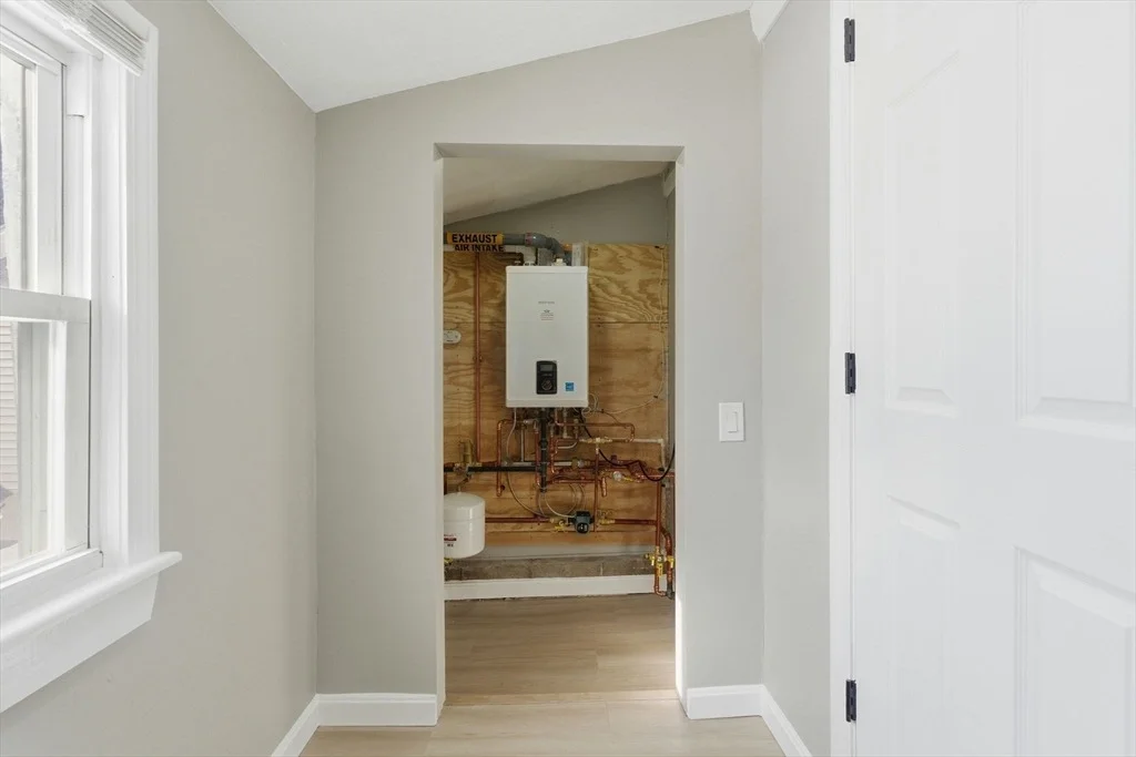 Photo of 206 Burnham