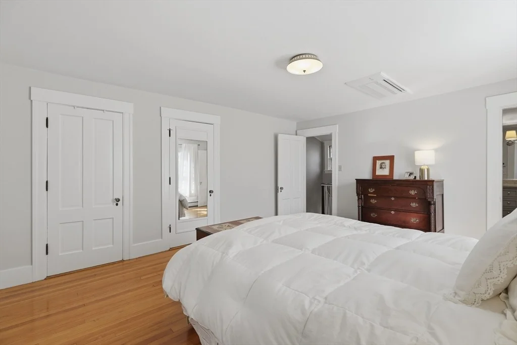 Photo of 24 Spring Street