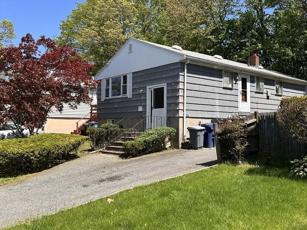 Photo of 90 Thompson Street