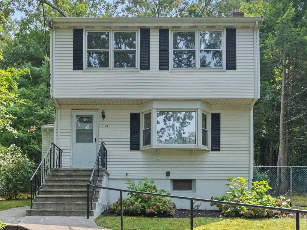 Photo of 124 Sibley Road