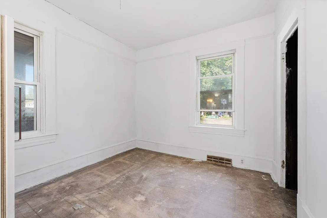 Photo of 26 Fairmont Street