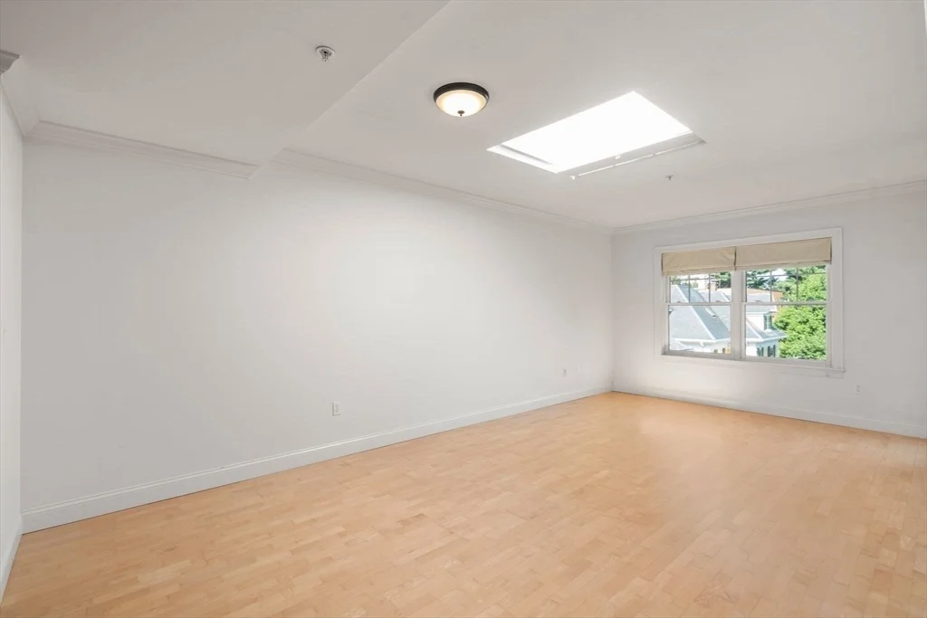 Photo of Unit PH3 at 121 Centre St