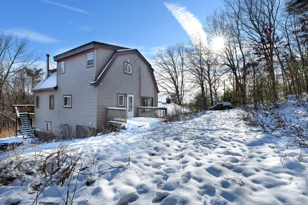 Photo of 375 Belchertown Rd