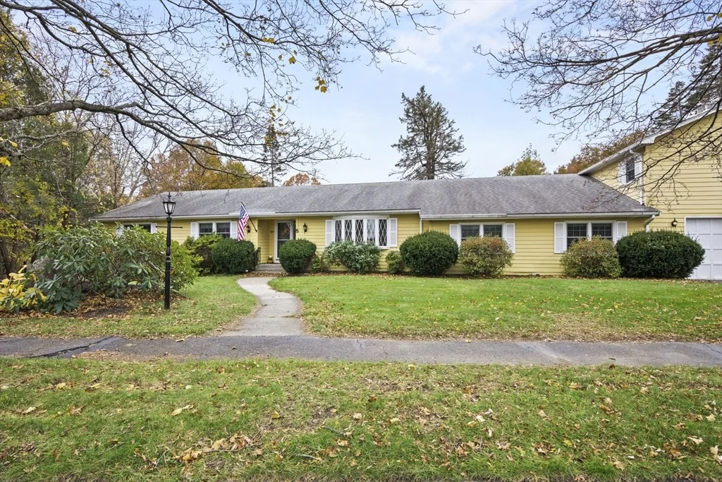 Photo of 8 Hunter Circle