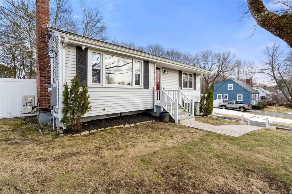 Photo of 38 Irving Dr