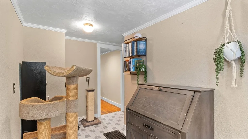 Photo of 2334 Main St