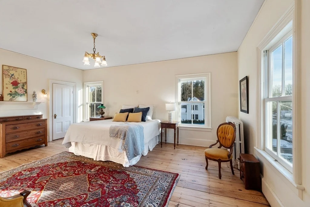Photo of 25 Fairhaven Rd