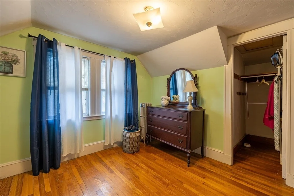 Photo of 312 Shaw St