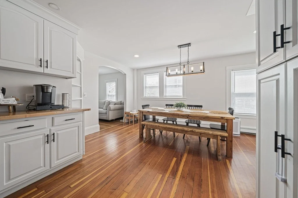 Photo of 22 Everett St