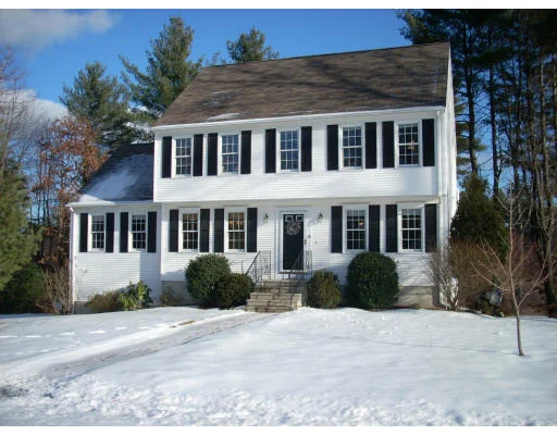 Photo of 24 Hooksett Circle