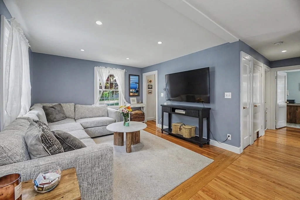 Photo of 9 Macdonald Circle