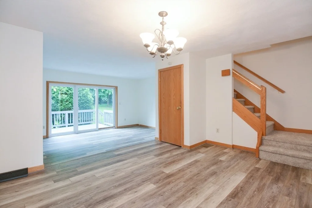 Photo of Unit 106 at 31 Blithewood Avenue