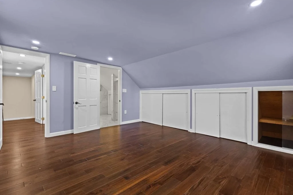 Photo of 7 Darrow St