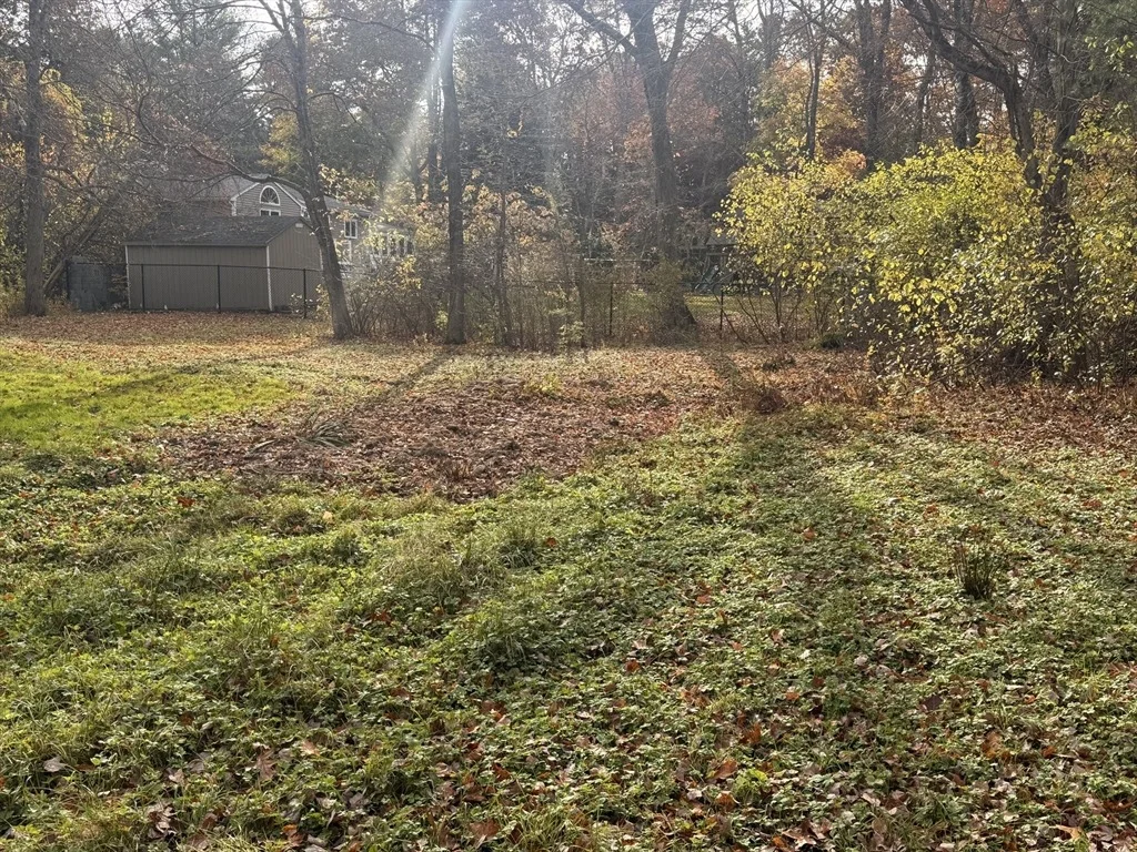 Photo of 14 Meadowbrook Rd