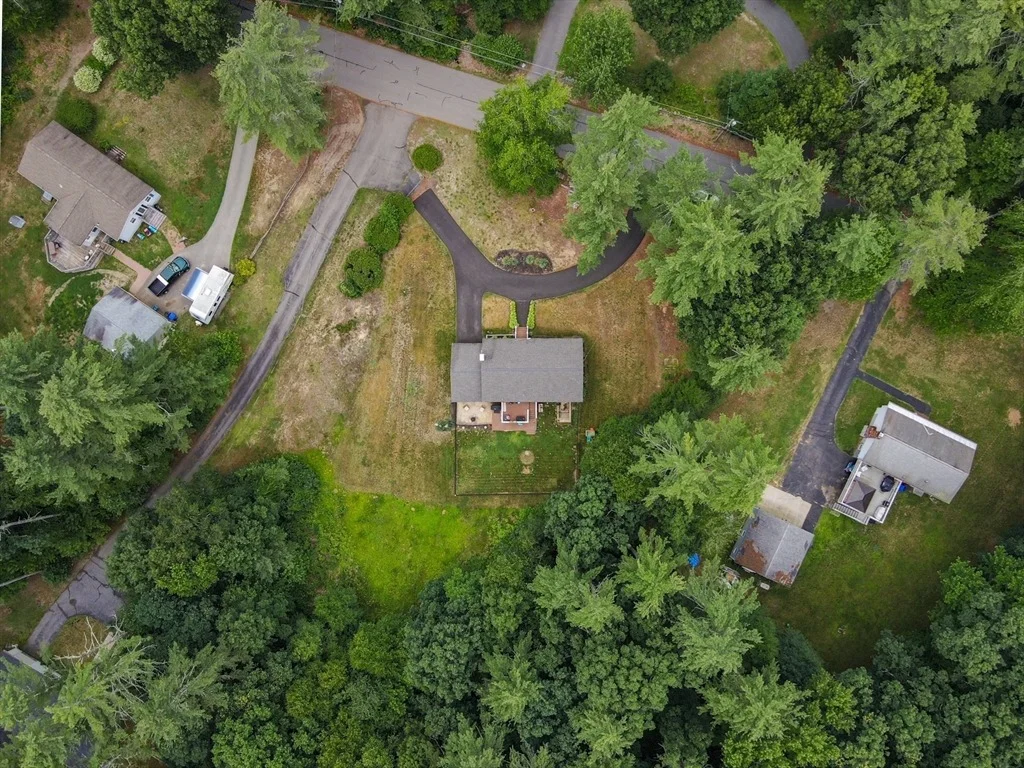 Photo of 142 Squannacook Rd