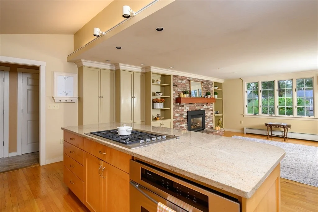 Photo of 79 Whitcomb Ave