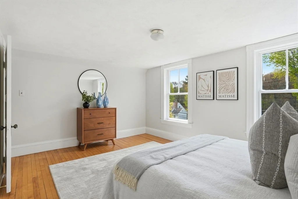 Photo of 159 Broadway