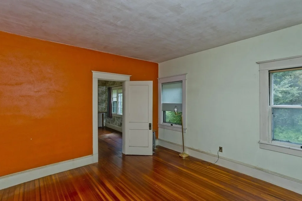 Photo of 83 Mountain Road